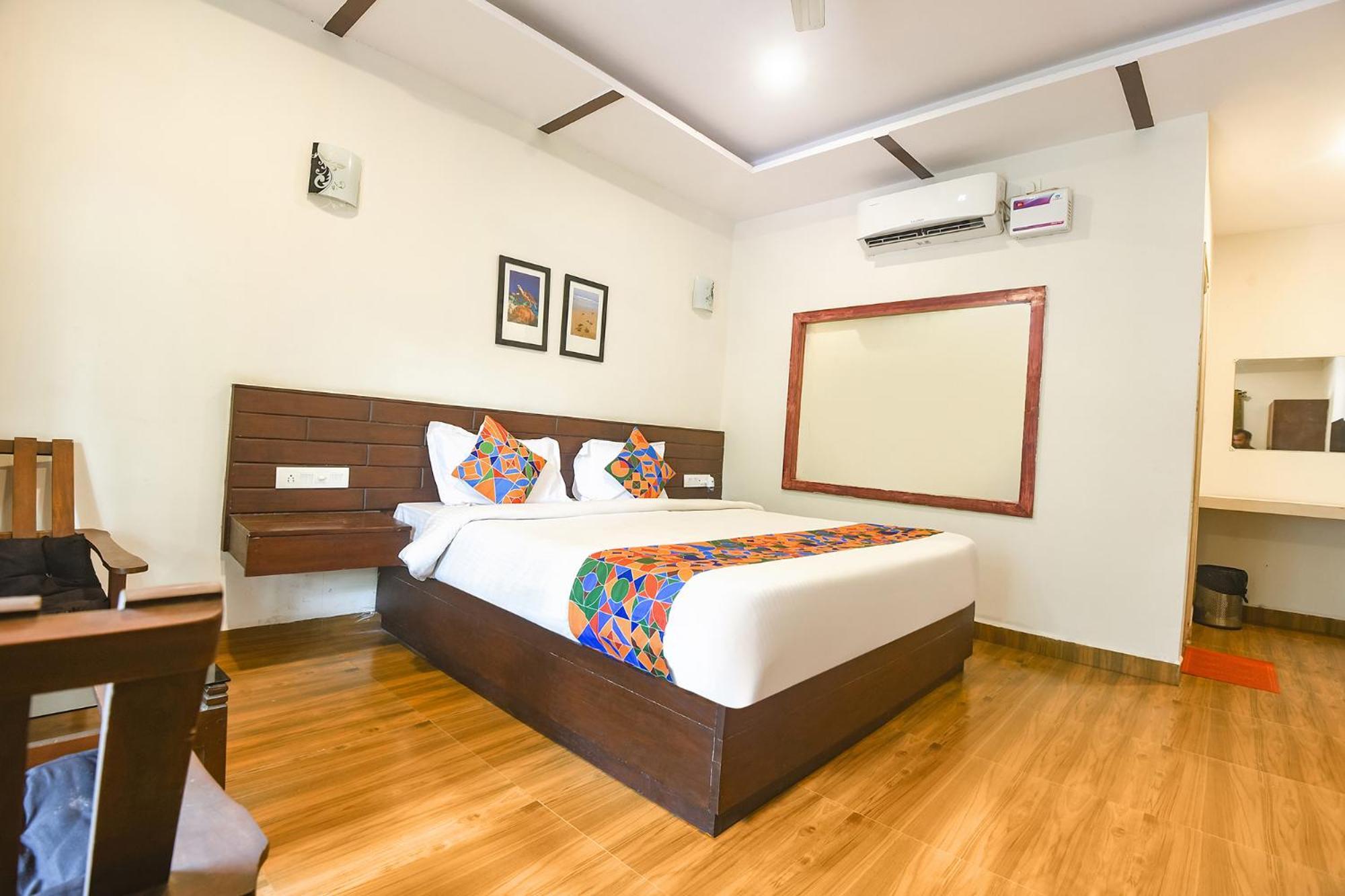 Fabhotel La Volga - Nr Morjim Beach Zewnętrze zdjęcie