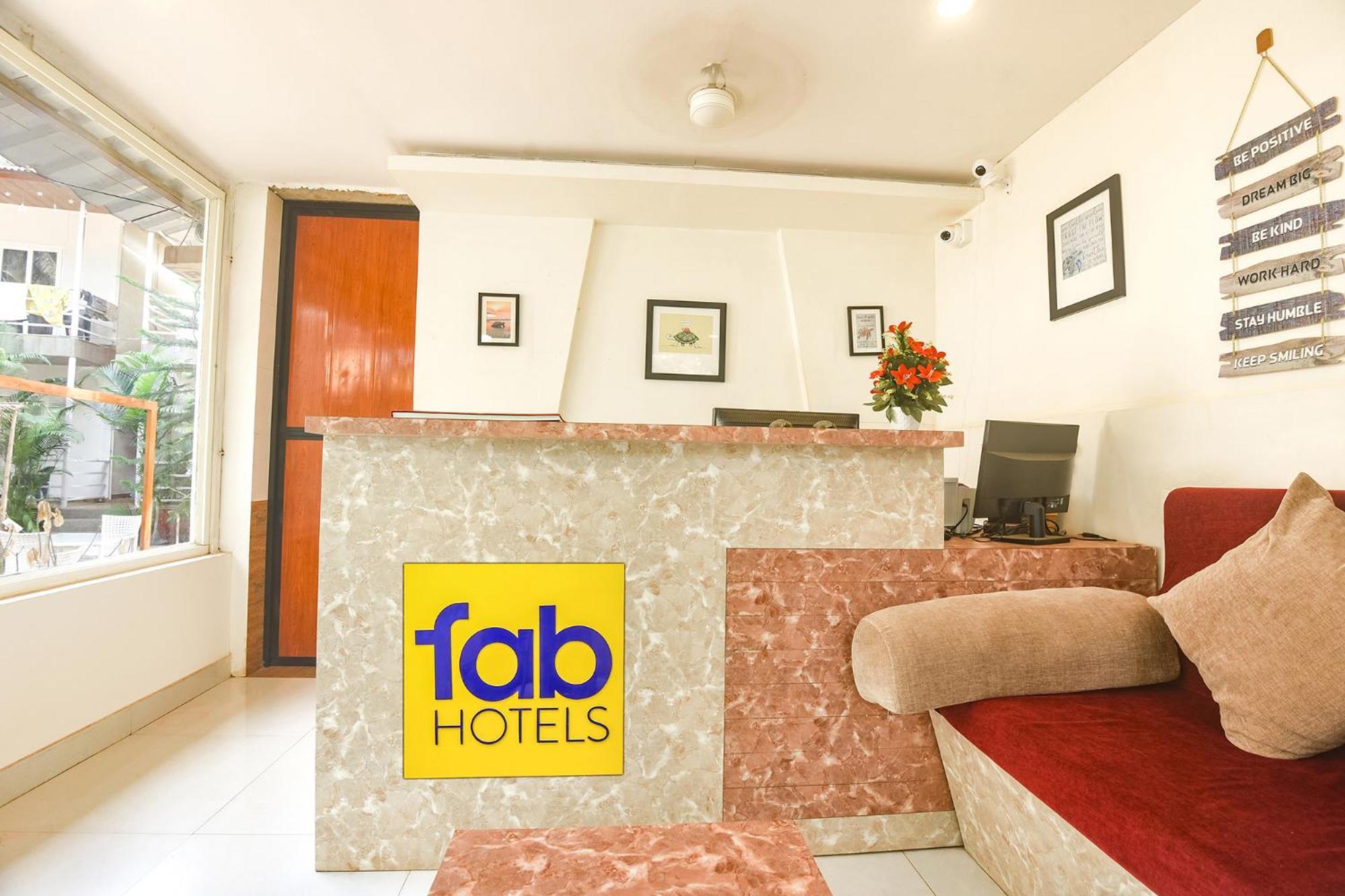 Fabhotel La Volga - Nr Morjim Beach Zewnętrze zdjęcie