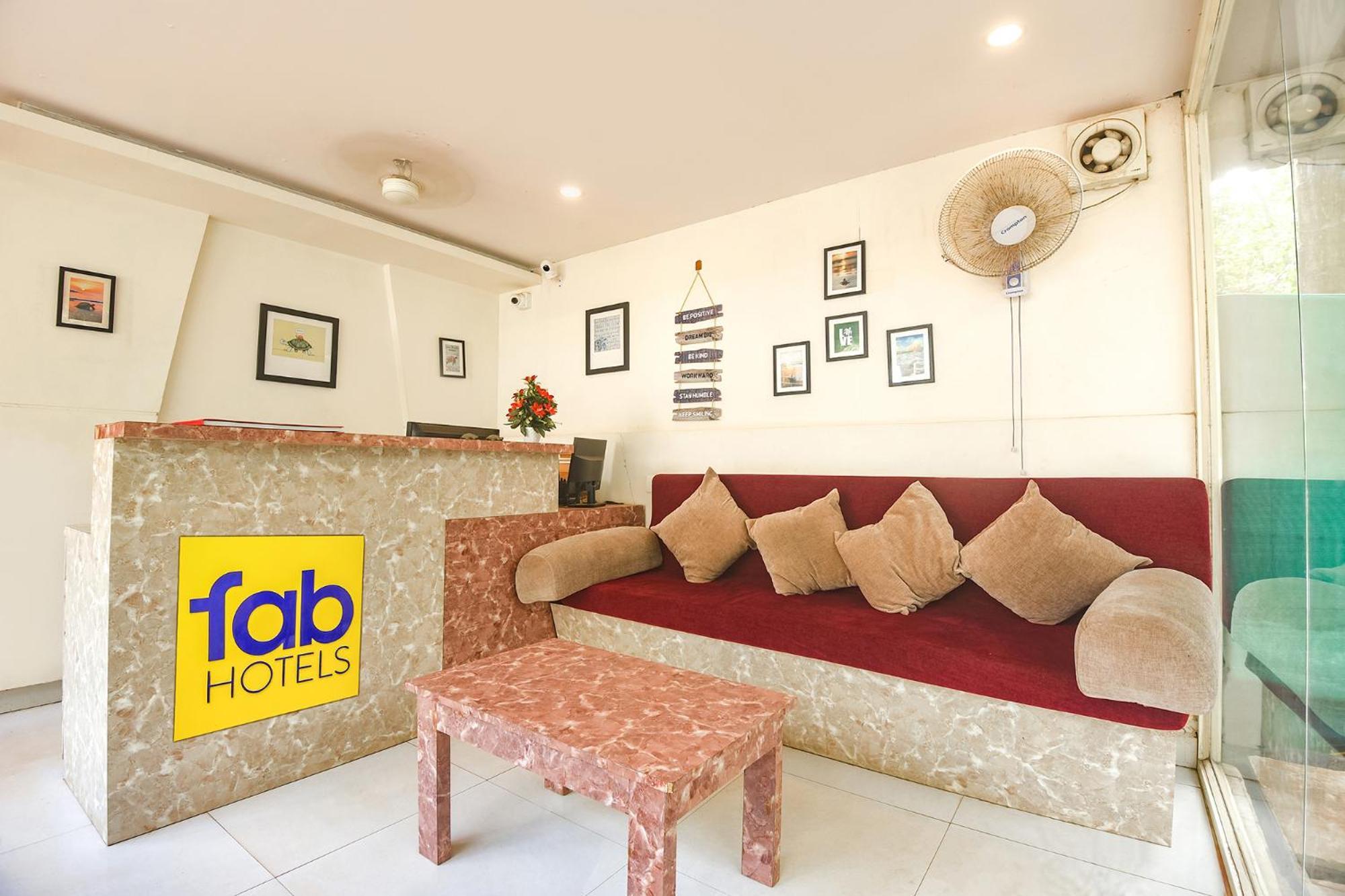 Fabhotel La Volga - Nr Morjim Beach Zewnętrze zdjęcie