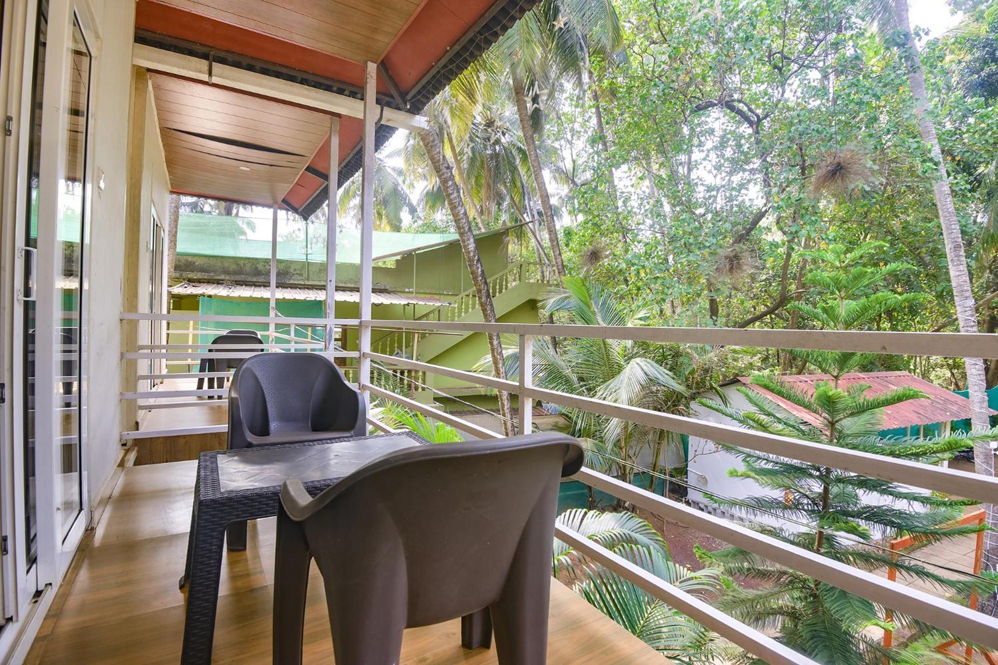 Fabhotel La Volga - Nr Morjim Beach Zewnętrze zdjęcie