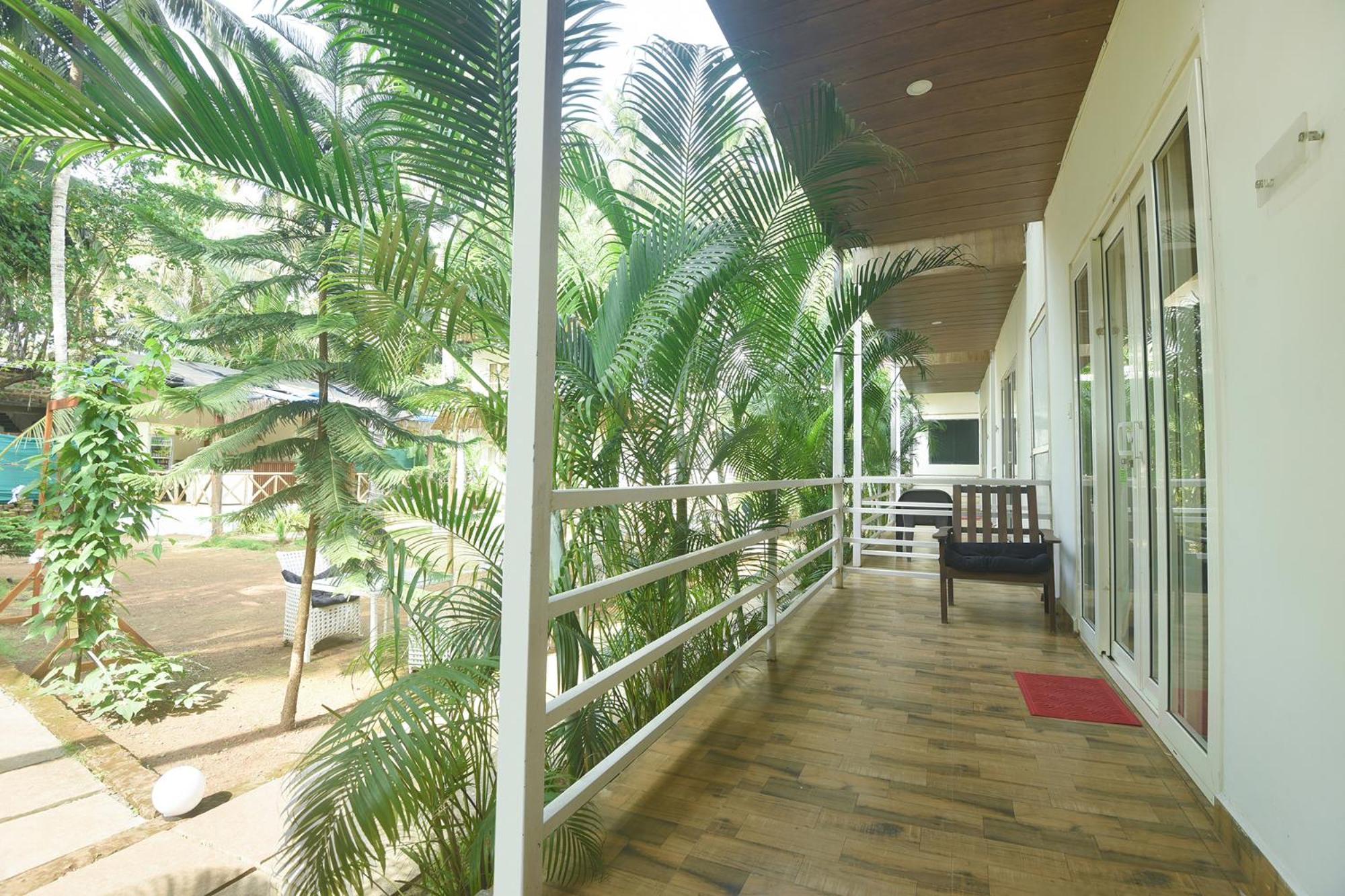Fabhotel La Volga - Nr Morjim Beach Zewnętrze zdjęcie